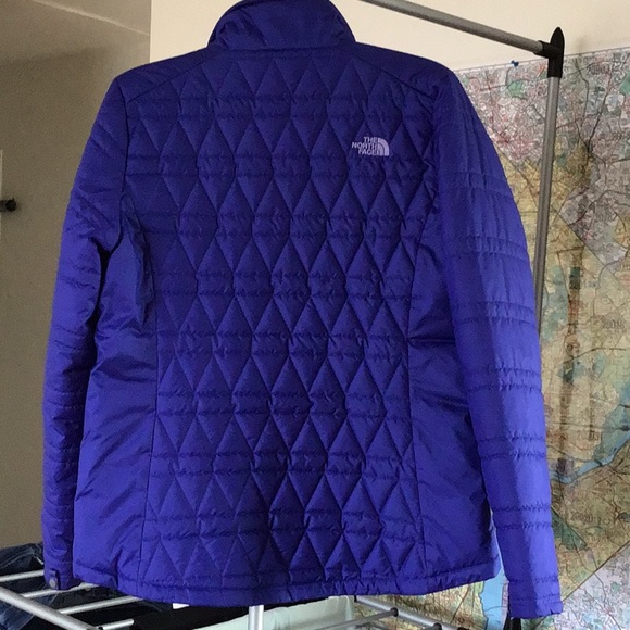 The north face jacket - Picture 2 of 5